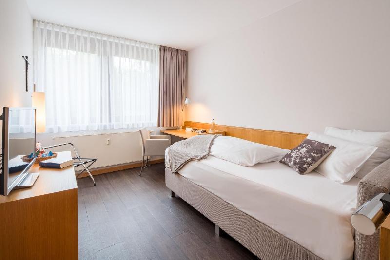Hotel Aquino Berlin - Oda