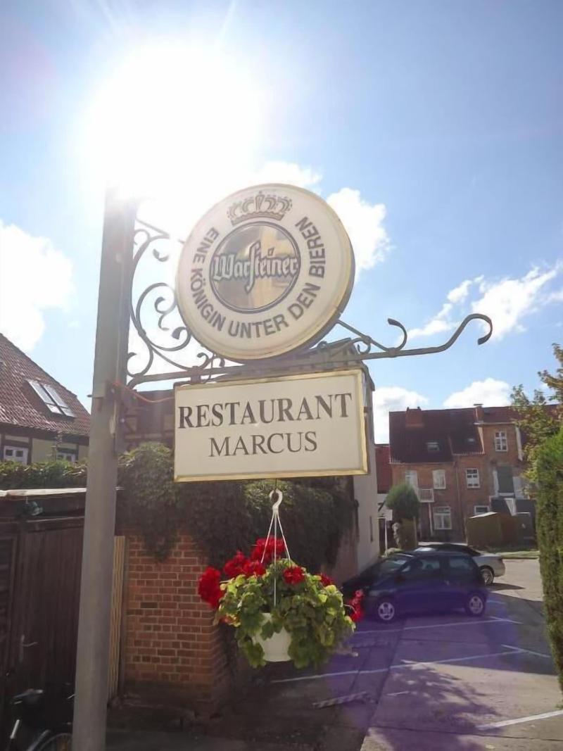 Hotel-Restaurant zur Eldenburg - Genel