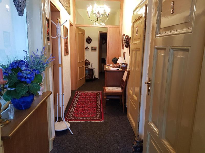 City Hotel Garni - Lobi