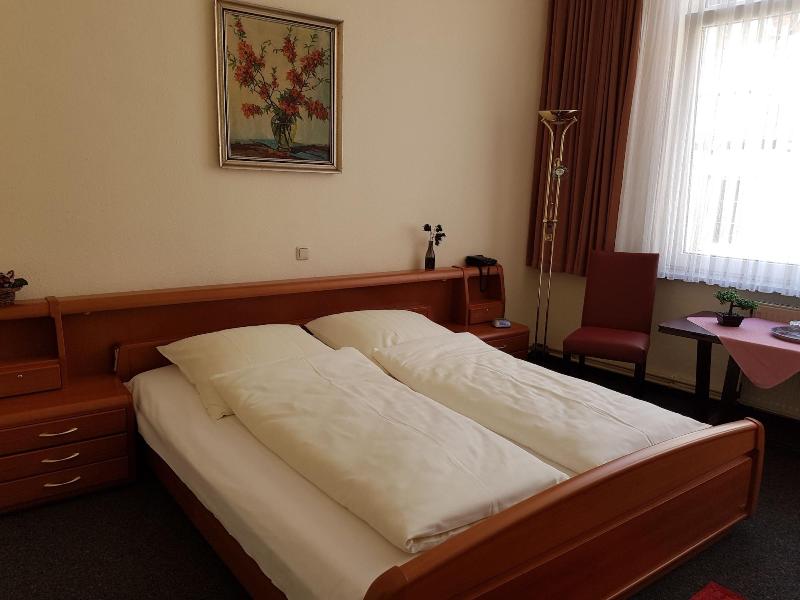 City Hotel Garni - Oda