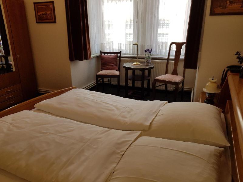 City Hotel Garni - Oda