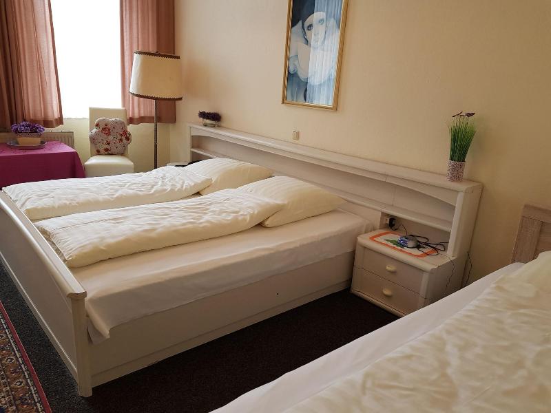 City Hotel Garni - Oda