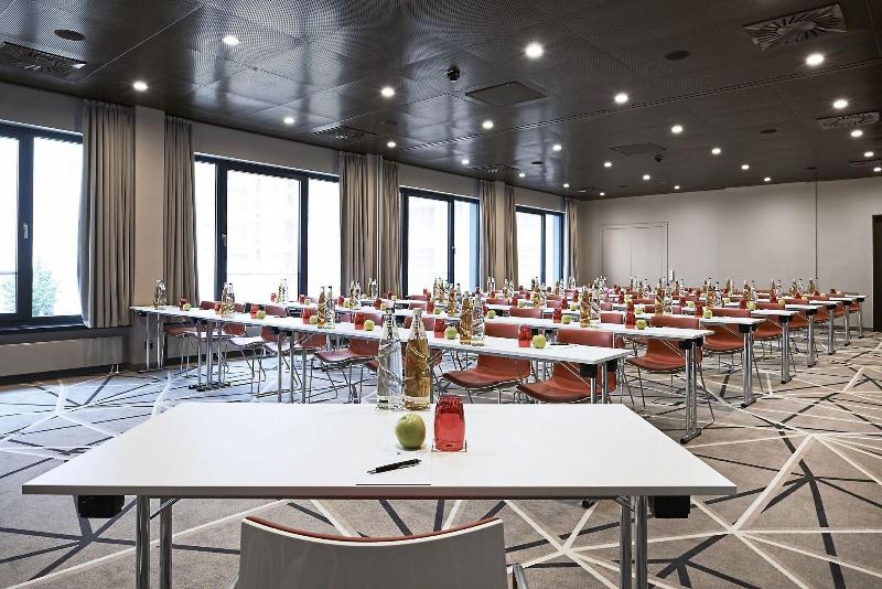 LÉGÈRE HOTEL Bielefeld - Toplantı