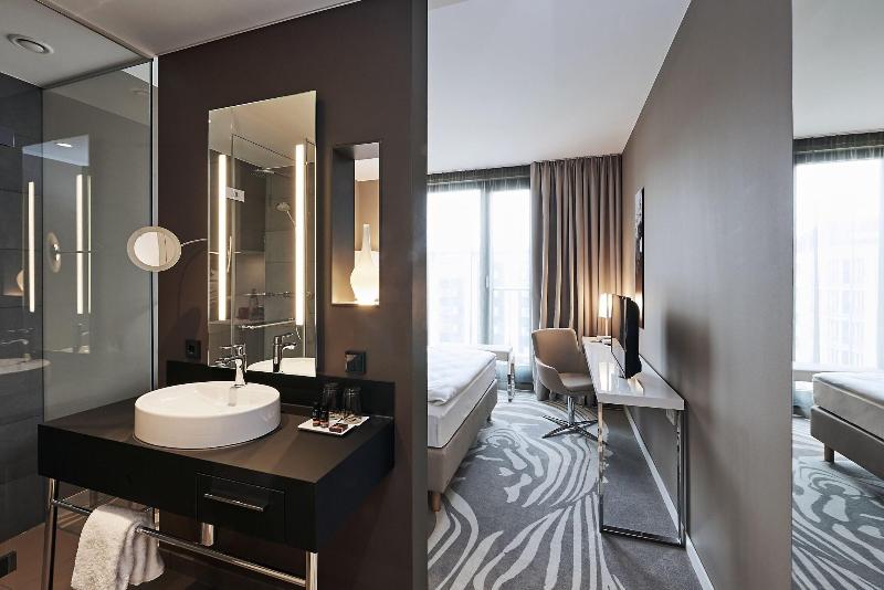 LÉGÈRE HOTEL Bielefeld - Oda