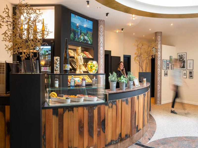 Parkhotel Landau - Lobi