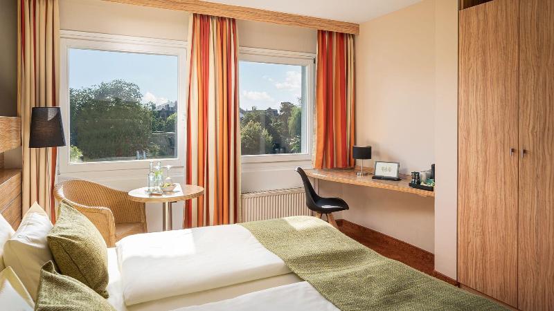 Parkhotel Landau - Genel