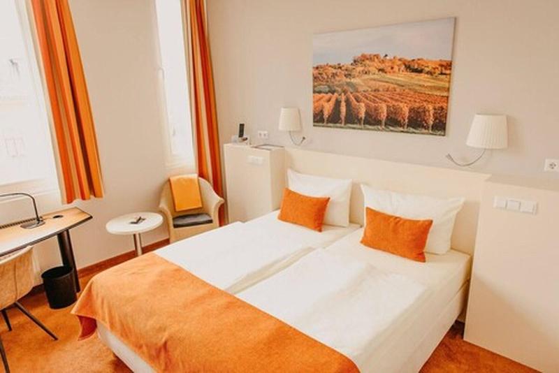 Parkhotel Landau - Oda