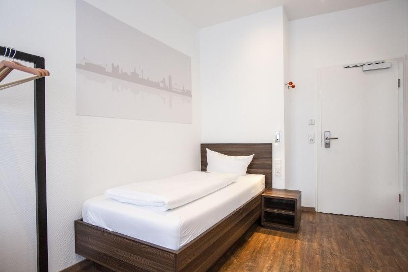 Sevendays Hotel Boardinghouse - Oda