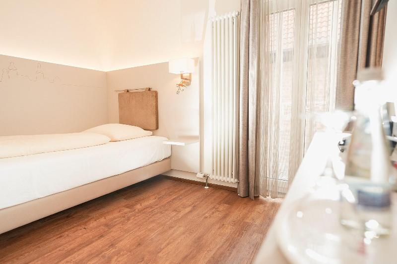 Stadthotel Engel - Oda