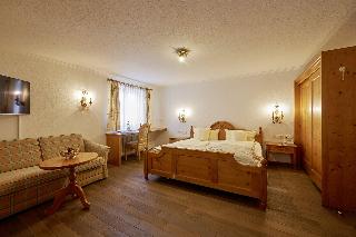 Hotel Adler fotoÄŸrafÄ±