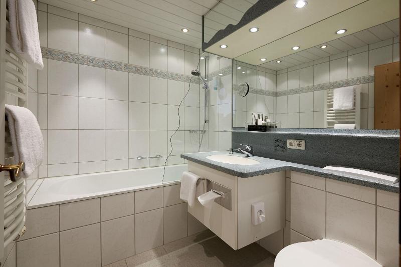 Hotel Adler - Oda