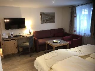 Hotel Adler fotoÄŸrafÄ±