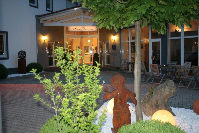 Hotel Bavaria Garni - Genel