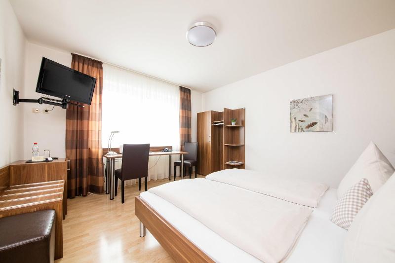 Hotel Bavaria Garni - Oda