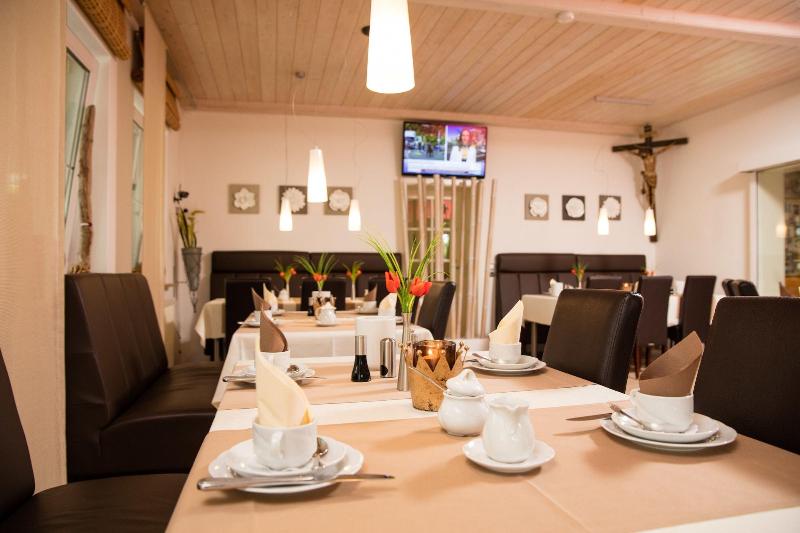 Hotel Bavaria Garni - Restoran