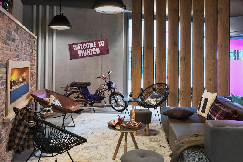 Moxy Munich Ostbahnhof - Genel
