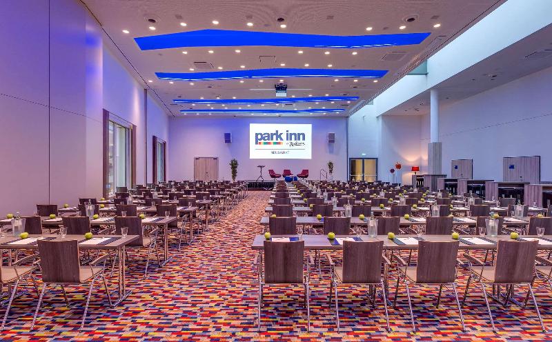 Park Inn By Radisson Neumarkt - Toplantı