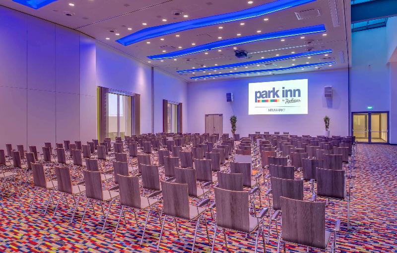 Park Inn By Radisson Neumarkt - Toplantı