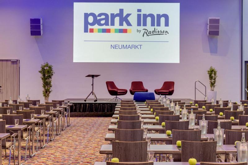 Park Inn By Radisson Neumarkt - Toplantı