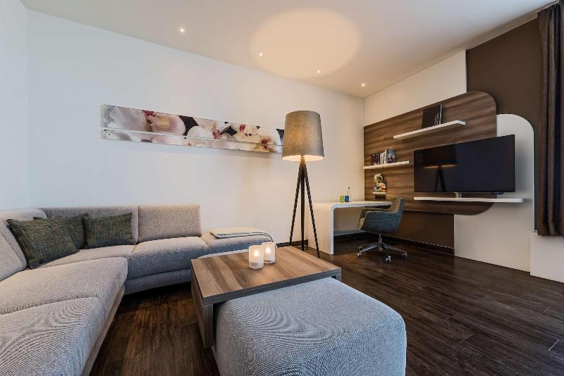 Park Inn By Radisson Neumarkt - Oda