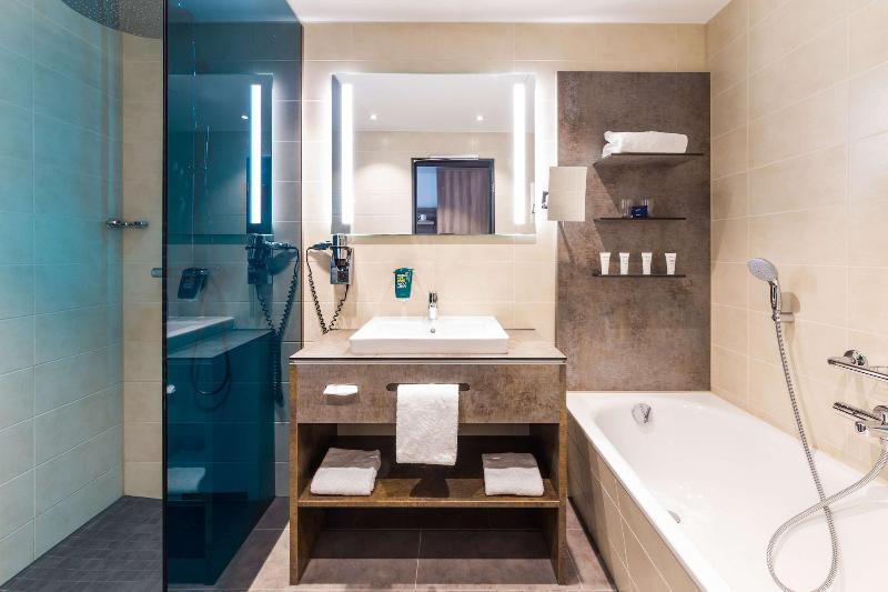 Park Inn By Radisson Neumarkt - Oda