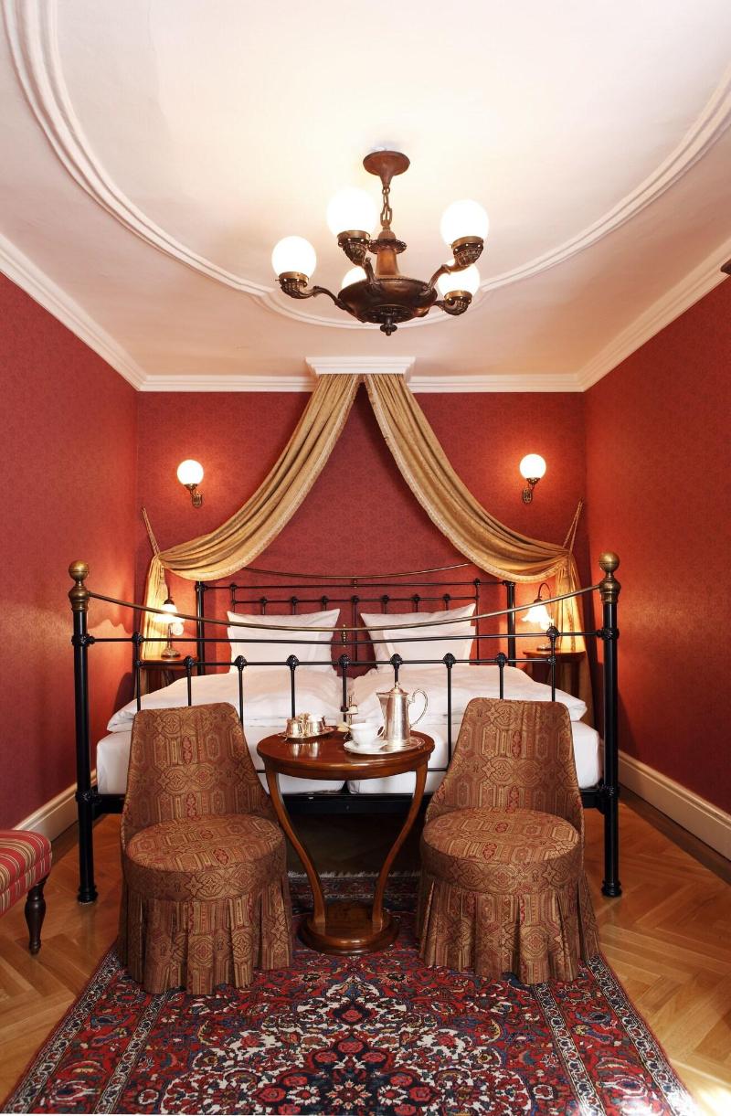 Hotel Goldener Anker - Oda
