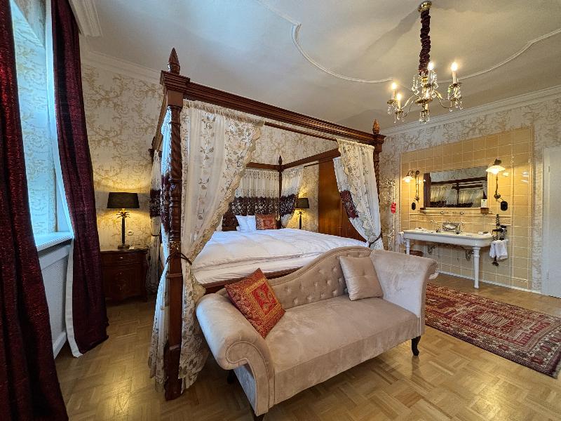 Hotel Goldener Anker - Oda