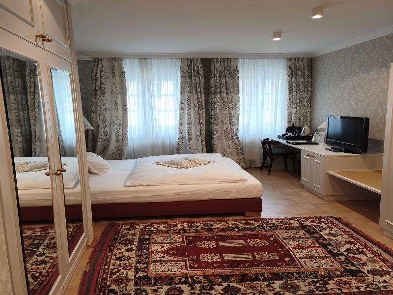 Hotel Goldener Anker - Oda