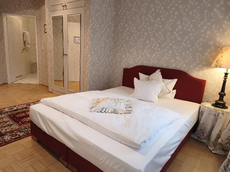 Hotel Goldener Anker - Oda