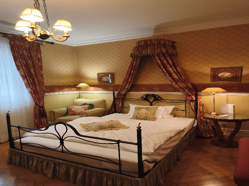Hotel Goldener Anker - Oda