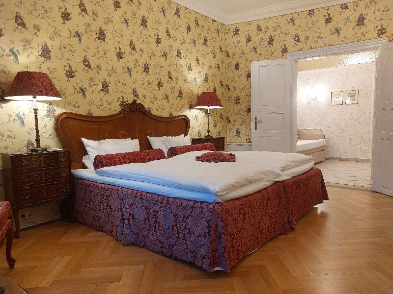 Hotel Goldener Anker - Oda