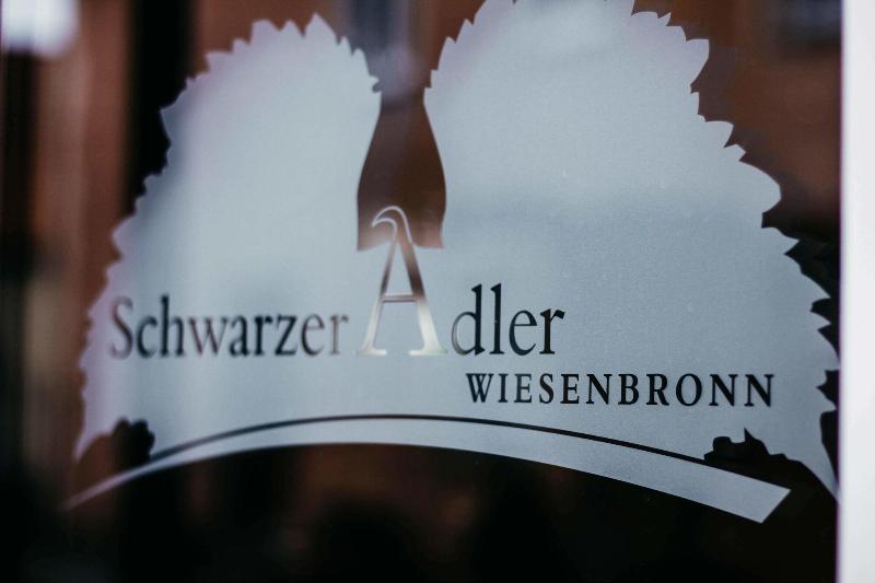 Landhotel & Weingasthof Schwarzer Adler - Genel