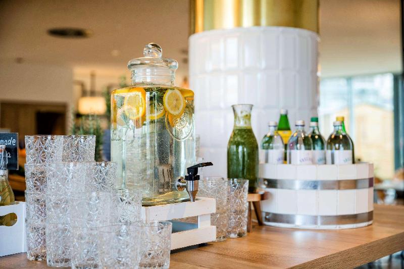 Spark by Hilton Vienna Messe Prater - Lobi