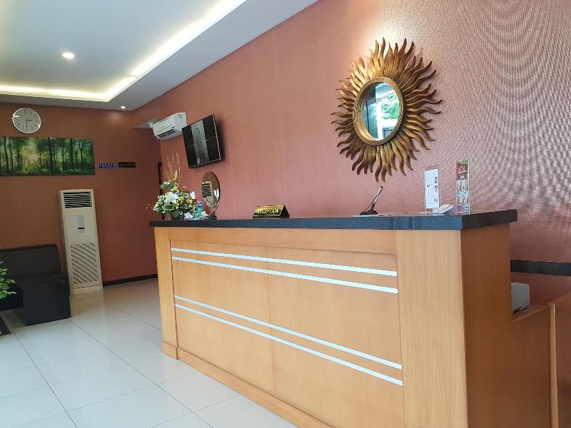 Sunrise Hotel Semarang - Lobi