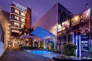 Luminor Hotel Purwokerto otel fotoğrafı