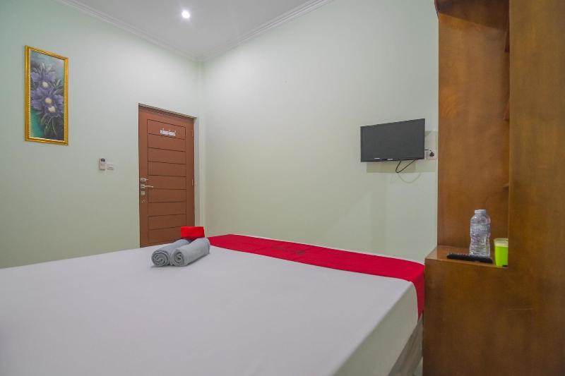 Formerly RedDoorz Syariah @ Gatot Subroto Lampung - Oda
