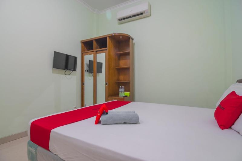 Formerly RedDoorz Syariah @ Gatot Subroto Lampung - Oda