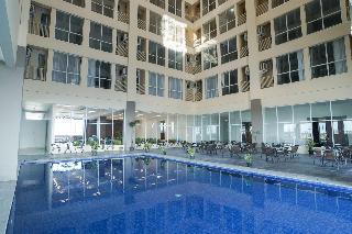 My Tower Hotel Surabaya otel fotoğrafı