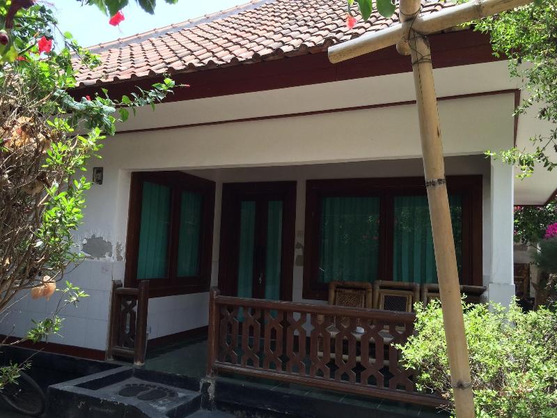 Coral Beach 2 Bungalow - Oda