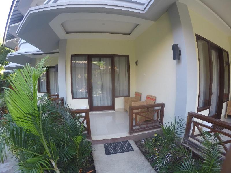 Coral Beach 2 Bungalow - Oda