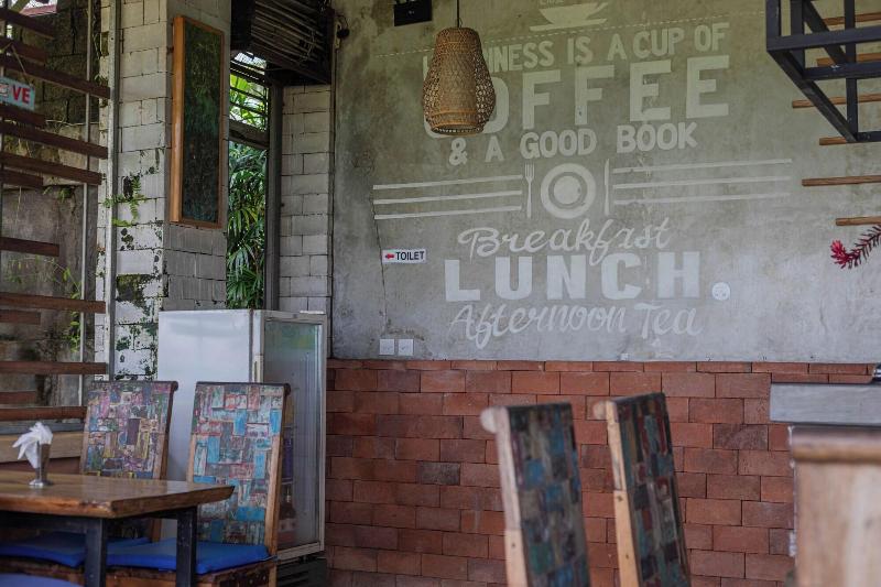 Green Sala Villa - Restoran