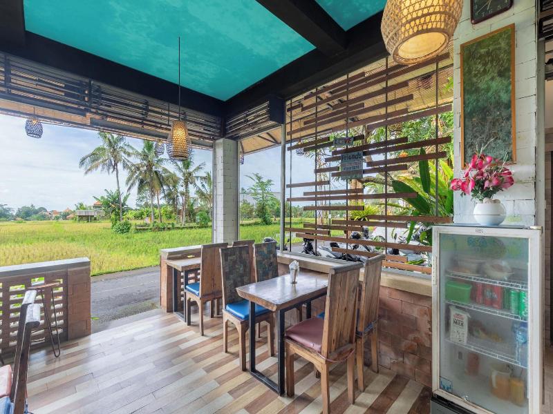 Green Sala Villa - Restoran