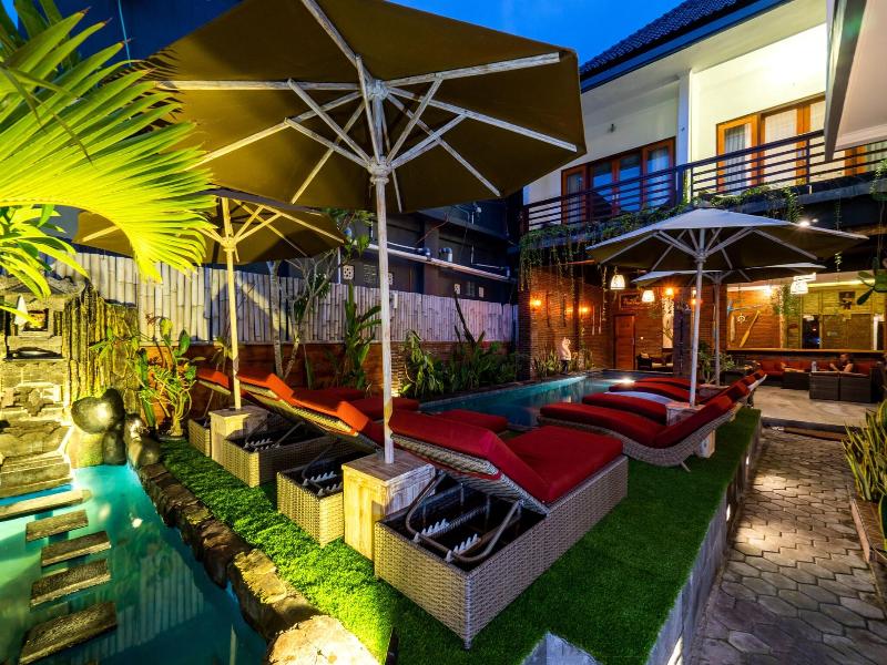Nyuh Gading Home Stay Lembongan - Genel