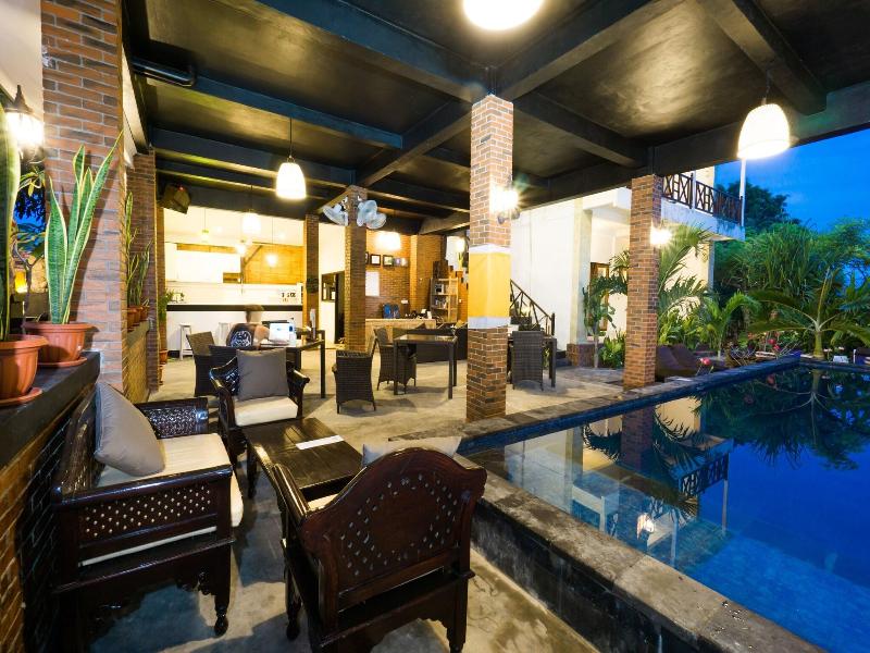 Nyuh Gading Home Stay Lembongan - Genel
