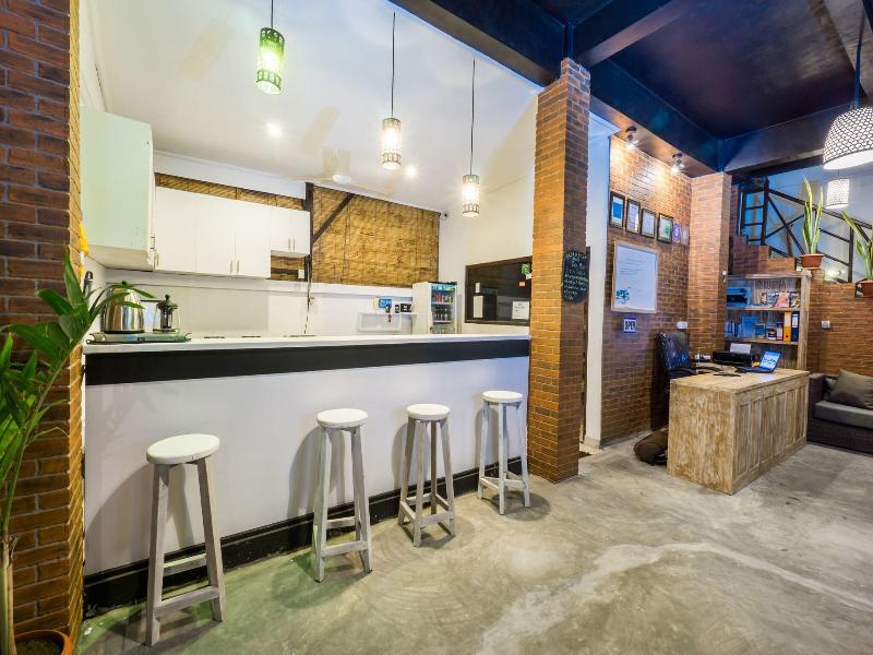 Nyuh Gading Home Stay Lembongan - Genel