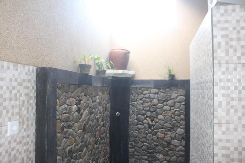 Pande Guest House Pemuteran - Oda