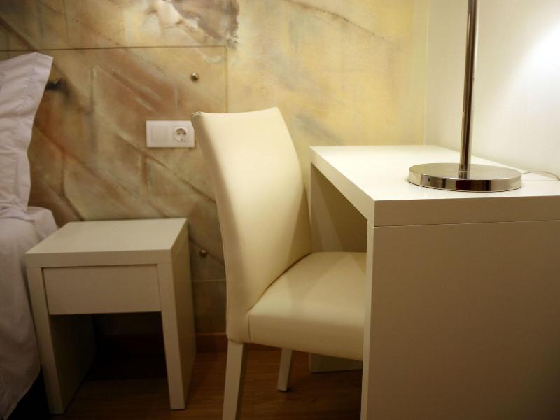 Lisbon Style Guesthouse - Oda