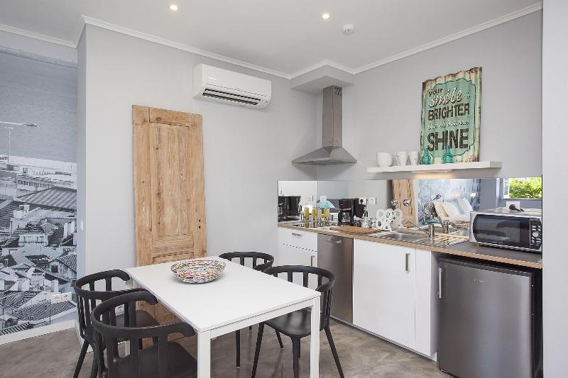 Emporium Lisbon Suites - Oda