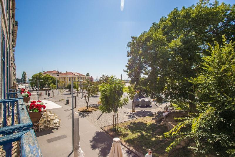 Emporium Lisbon Suites - Oda