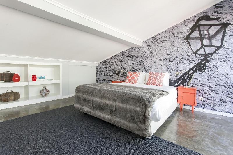 Emporium Lisbon Suites - Oda